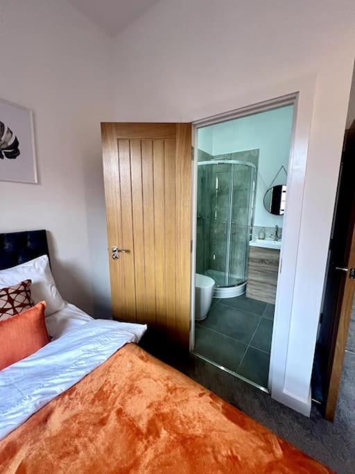 Twilight House -Wyndale Living- B'Ham Jq Townhouse Villa เบอร์มิงแฮม ภายนอก รูปภาพ