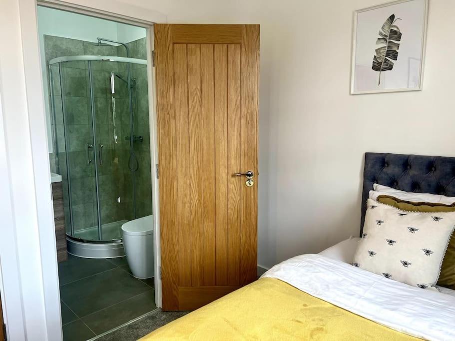 Twilight House -Wyndale Living- B'Ham Jq Townhouse Villa เบอร์มิงแฮม ภายนอก รูปภาพ