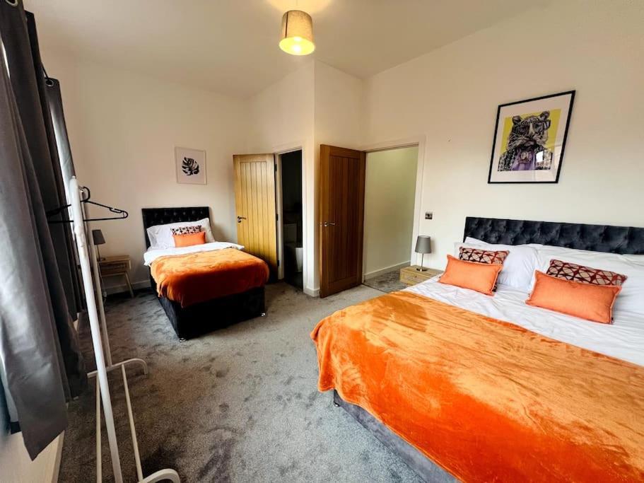Twilight House -Wyndale Living- B'Ham Jq Townhouse Villa เบอร์มิงแฮม ภายนอก รูปภาพ