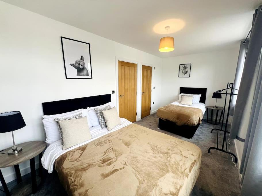 Twilight House -Wyndale Living- B'Ham Jq Townhouse Villa เบอร์มิงแฮม ภายนอก รูปภาพ